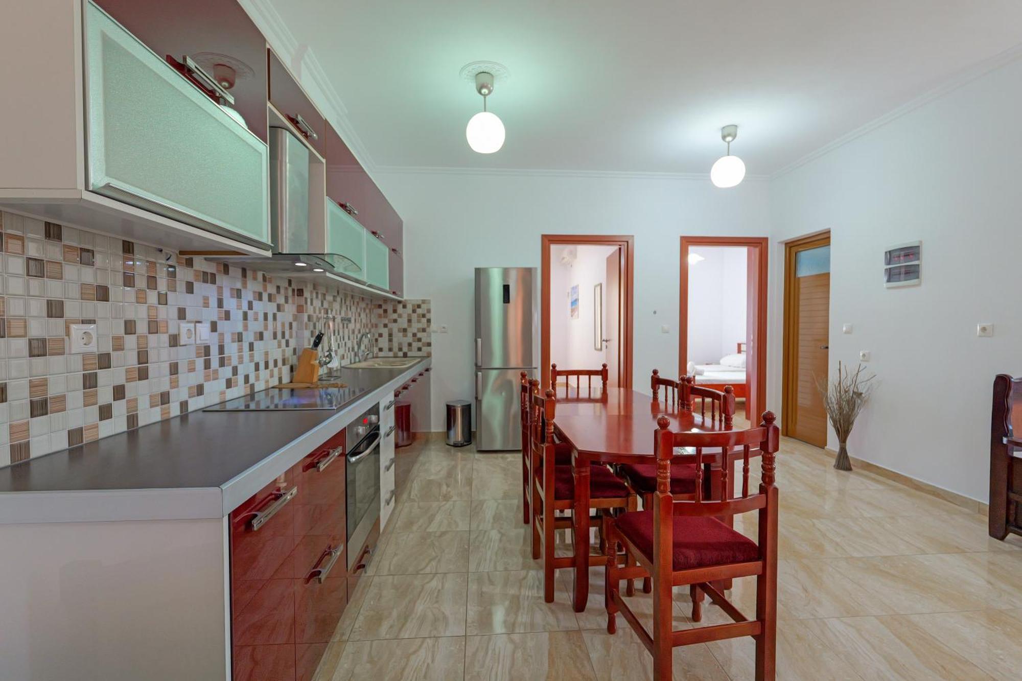 Guest House Moonlight Ksamil Bagian luar foto