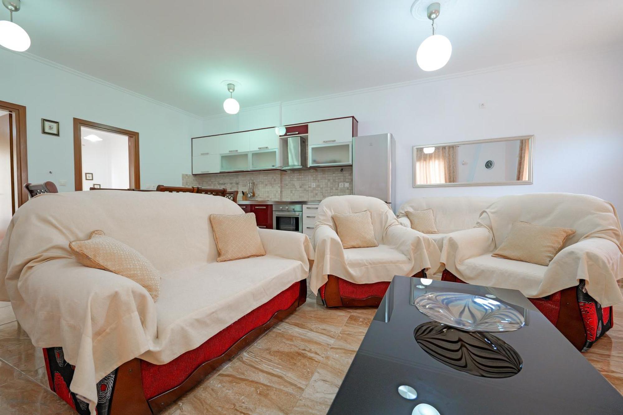 Guest House Moonlight Ksamil Bagian luar foto